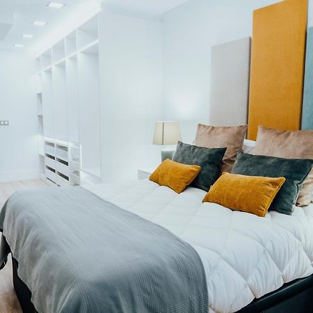 Ferienwohnung Apartamento Augusto Junquera Oviédo Exterior foto